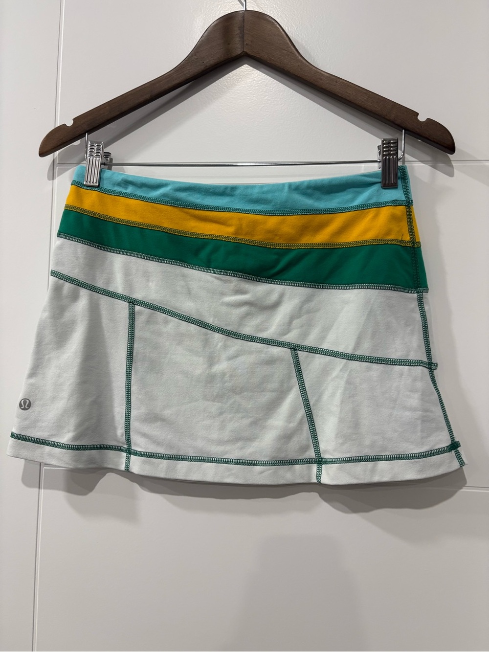 lululemon athletica White Reversible Skirt with Colourful Waist Stripes